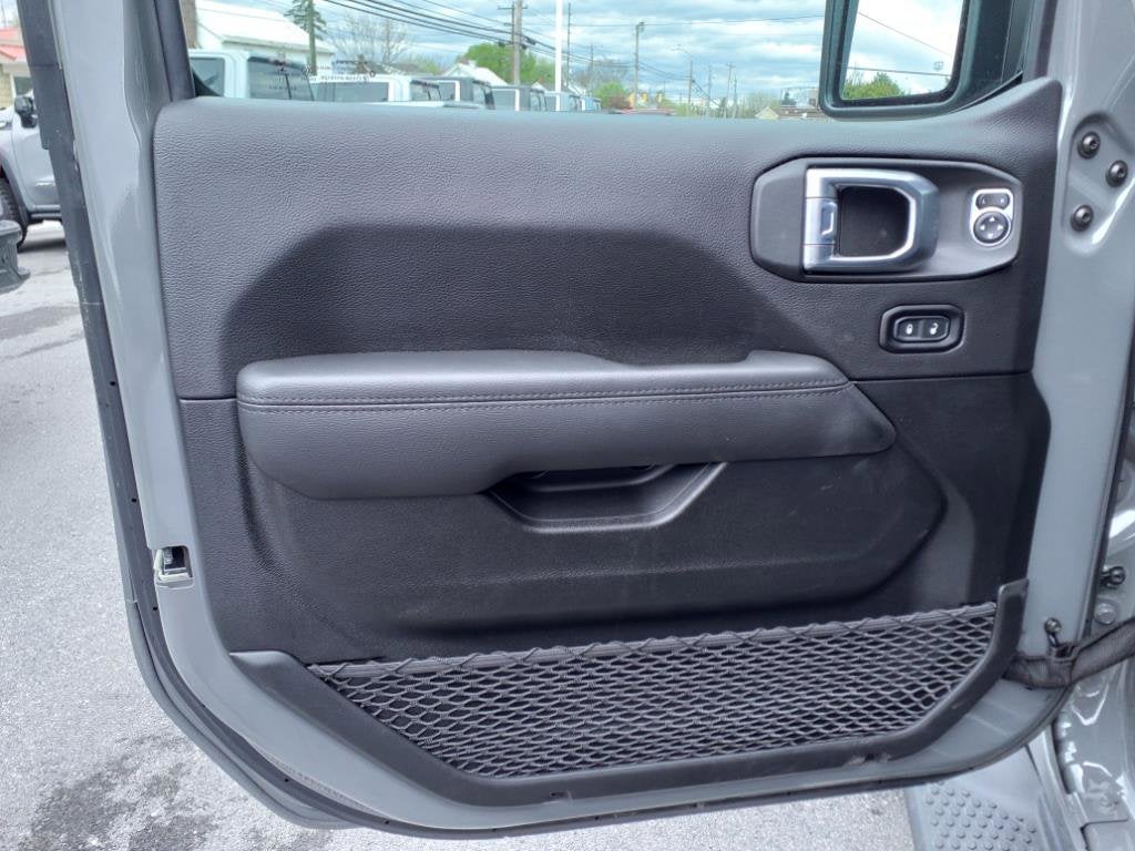 2021 Jeep Wrangler Unlimited Sahara Altitude