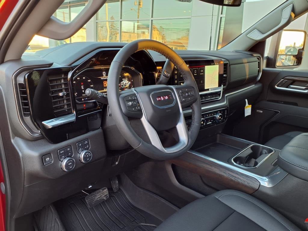 2025 GMC Sierra 2500 HD SLT