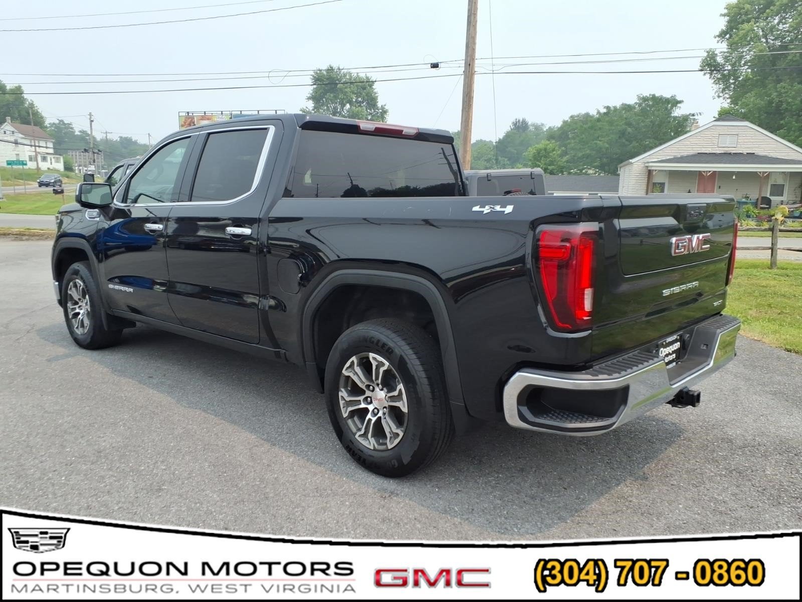 2025 GMC Sierra 1500 SLT