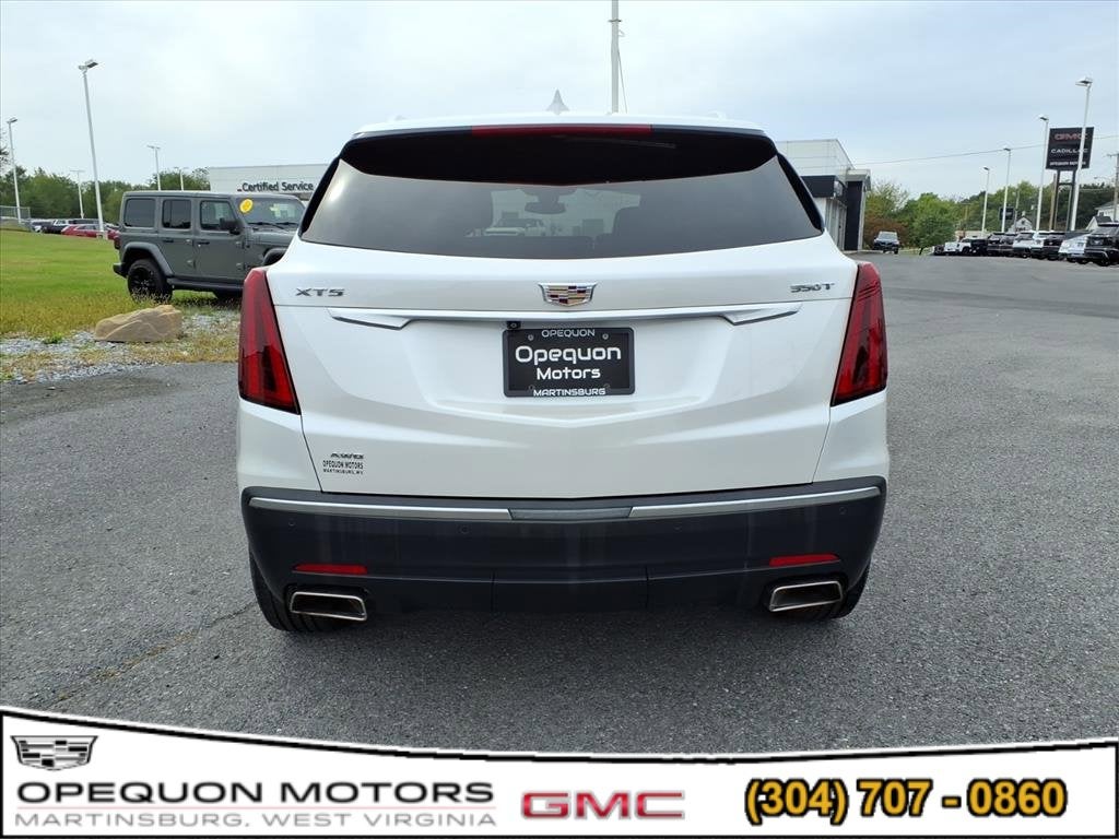 2022 Cadillac XT5 Luxury