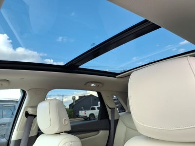2017 Cadillac XT5 Luxury FWD