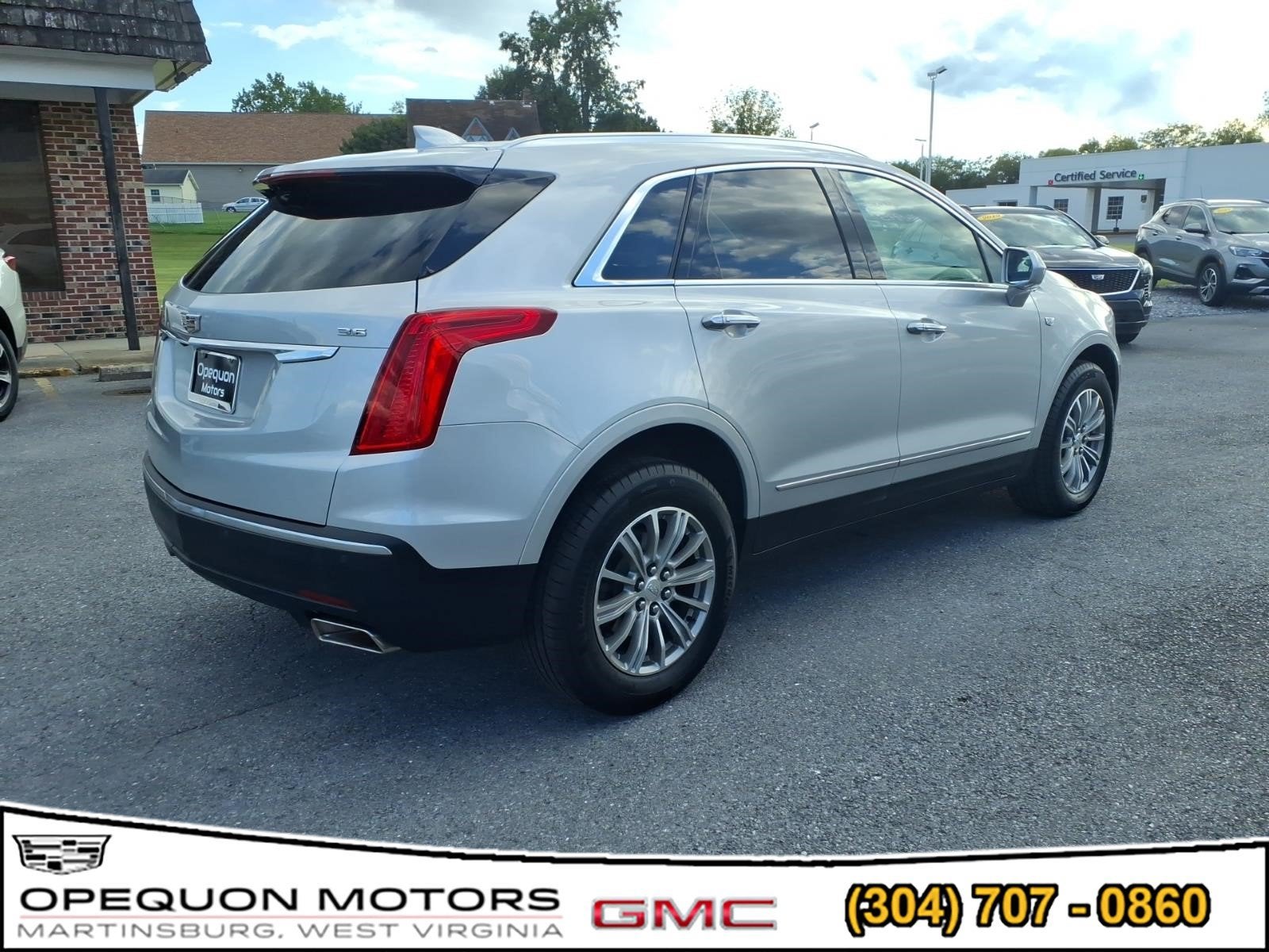 2017 Cadillac XT5 Luxury FWD