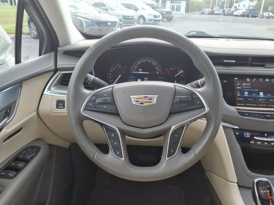 2017 Cadillac XT5 Luxury FWD