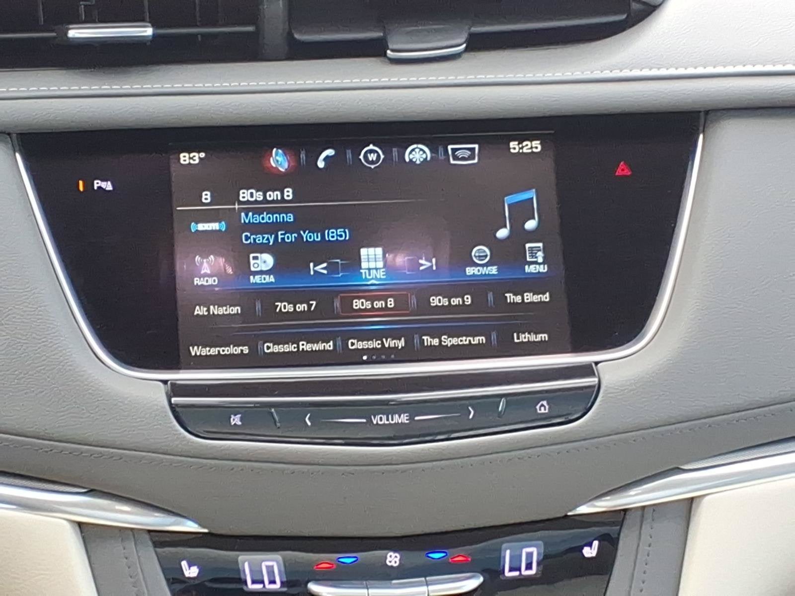 2017 Cadillac XT5 Luxury FWD