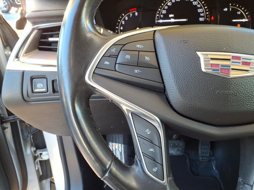 2017 Cadillac XT5 Luxury AWD