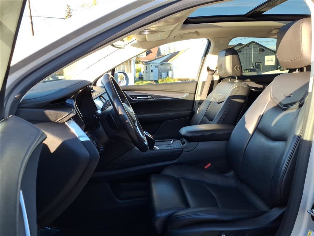 2017 Cadillac XT5 Luxury AWD