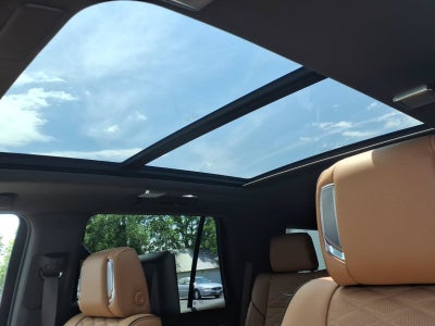 2023 Cadillac Escalade Sport