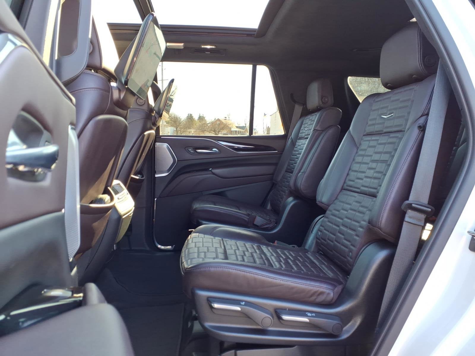 2022 Cadillac Escalade Sport Platinum