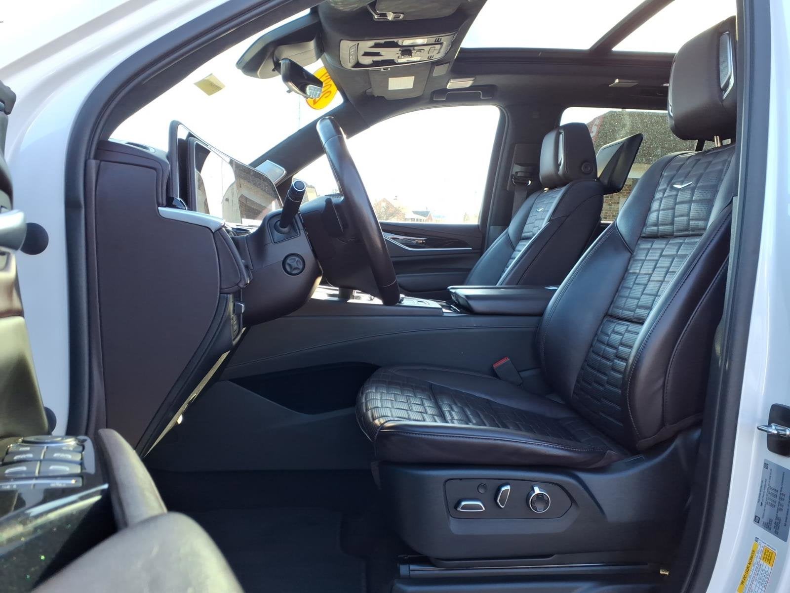 2022 Cadillac Escalade Sport Platinum