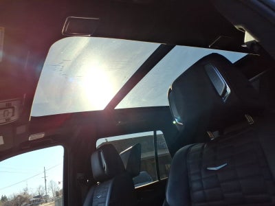 2022 Cadillac Escalade Sport Platinum