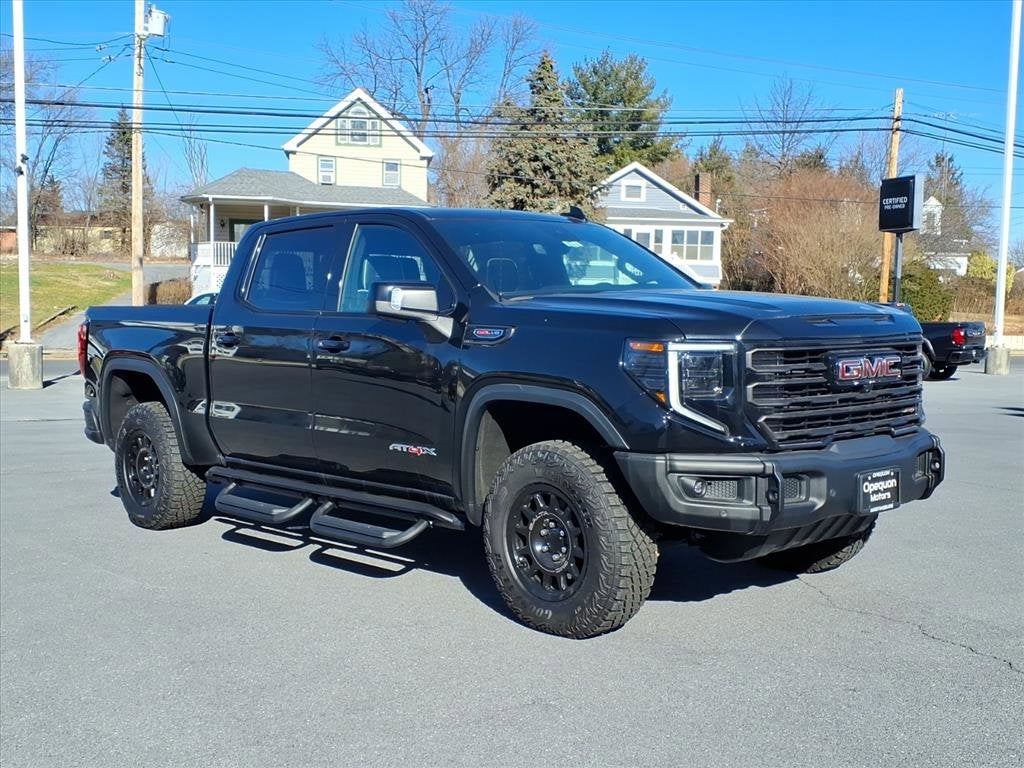 2024 GMC Sierra 1500 AT4X