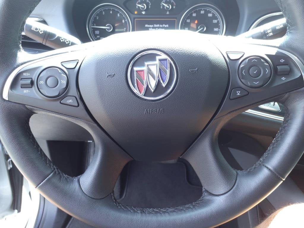 2021 Buick Enclave Essence