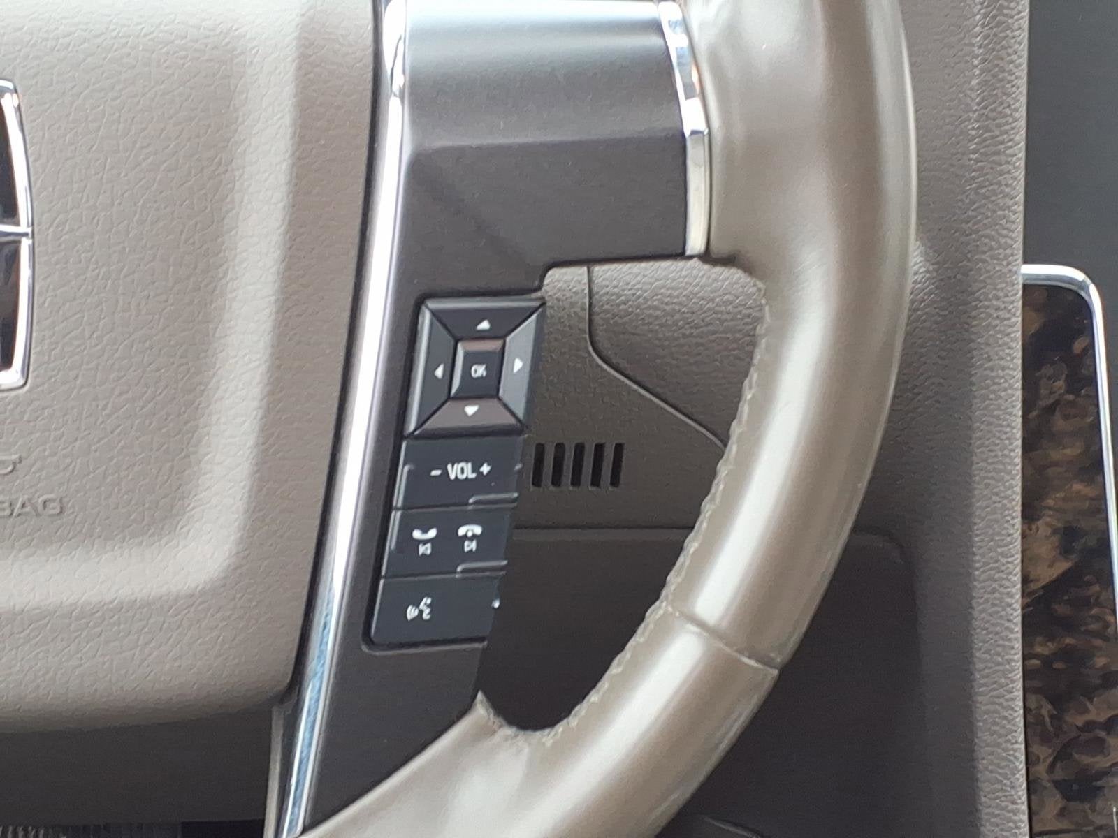2017 Lincoln Navigator L Select