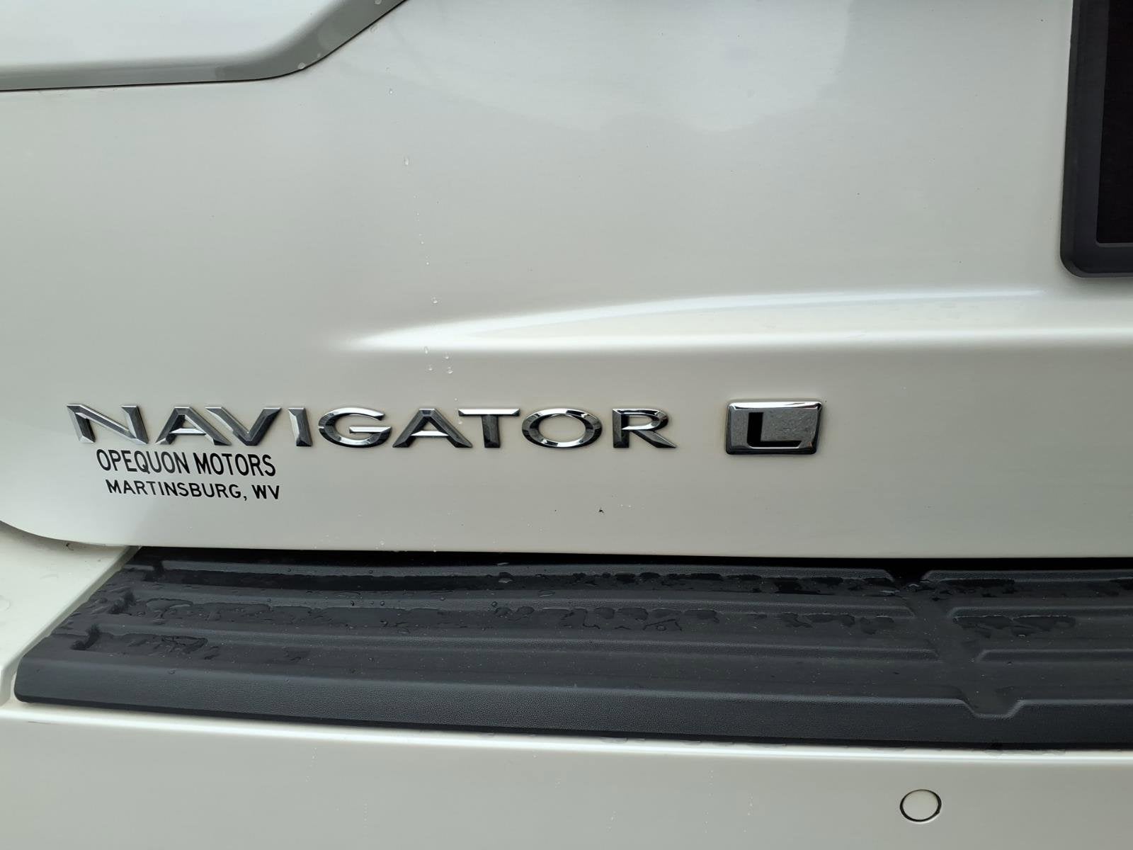 2017 Lincoln Navigator L Select