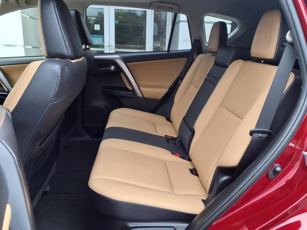 2018 Toyota RAV4 Hybrid Limited