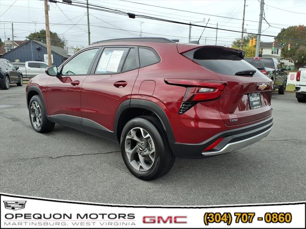 2024 Chevrolet Trax LT